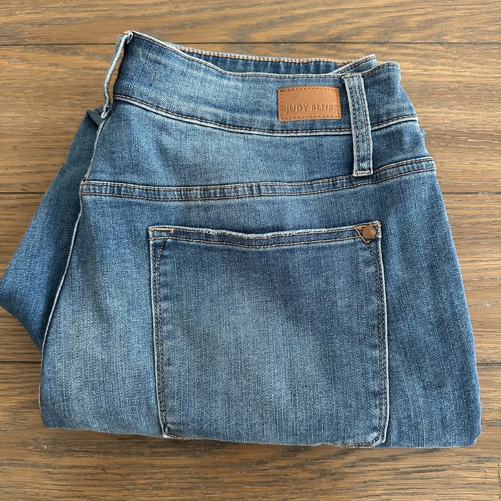Judy Blue Slim Fit Jeans in Classic Blue Size 18 W - Picture 1 of 6